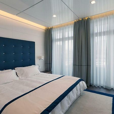 Yacht Club Marina Di Loano Hotel Exterior foto