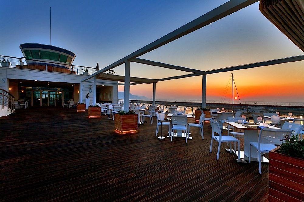 Yacht Club Marina Di Loano Hotel Exterior foto